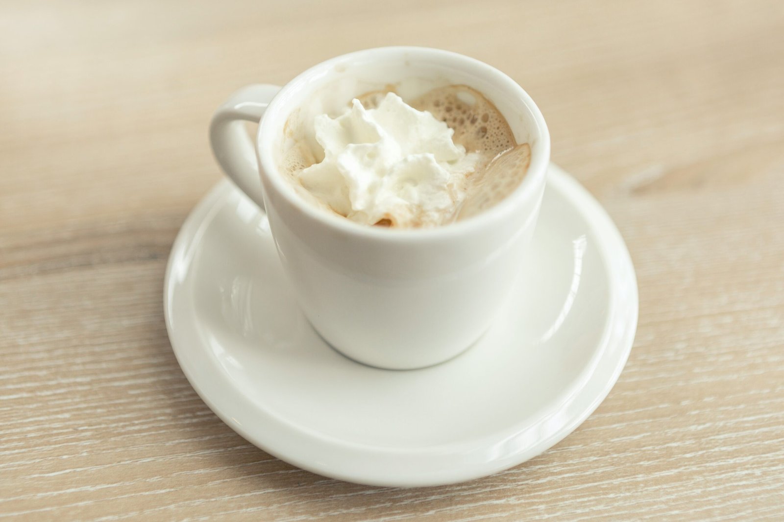 Entdecken Sie den perfekten Milchaufschäumer für Ihre Kaffeebedürfnisse und genießen Sie köstliche, schaumige Getränke zu Hause mit unserer Auswahl an hochwertigen Milchaufschäumern.